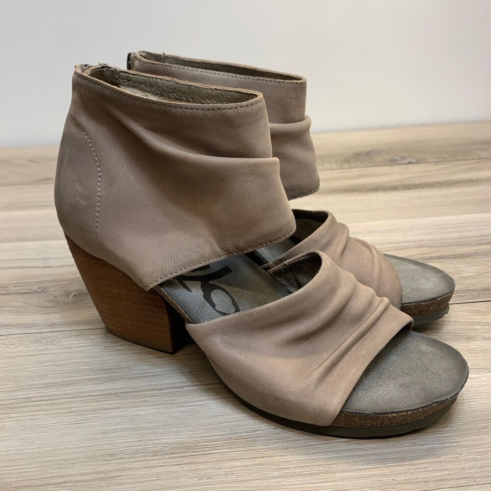 OTBT Women's Size 8.5 Patchouli Taupe‎ Leather Peep Toe Booties Sandals